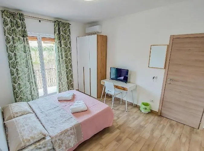 Metro Guest House 2 Napoli
